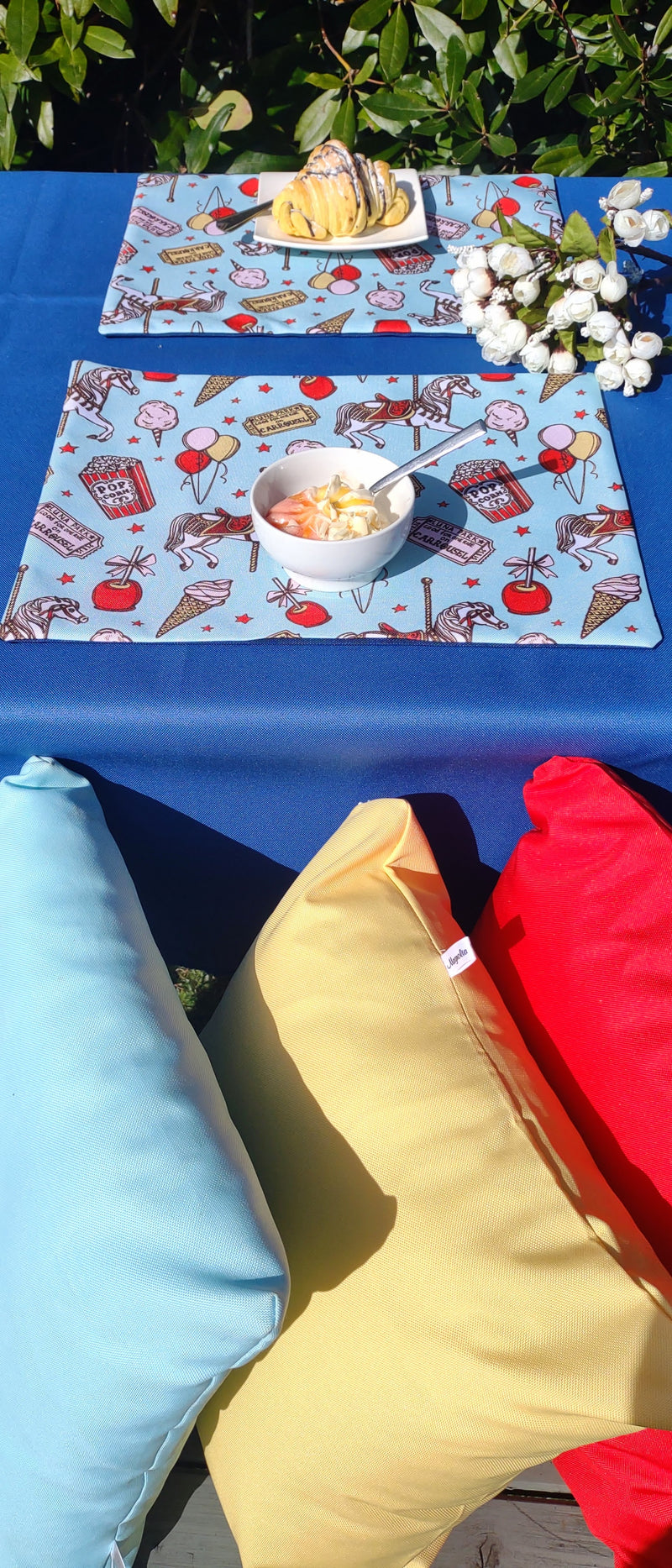 Carousel Garden Table Set – Tablecloth, 2 Cushion Covers and Place mats | Perfect for Garden Parties, Weddings & Kids&