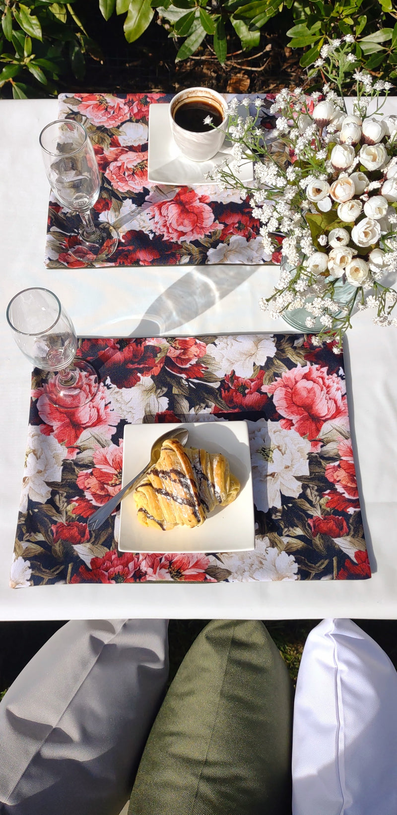 Peony Garden Table Set – Tablecloth, 2 Cushion Covers, Bunting and Place mats | Perfect for Garden Parties, Weddings & Kids&